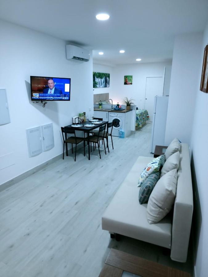 Apartamentos Zanca City Center Free Luggage Storage Malaga Ngoại thất bức ảnh