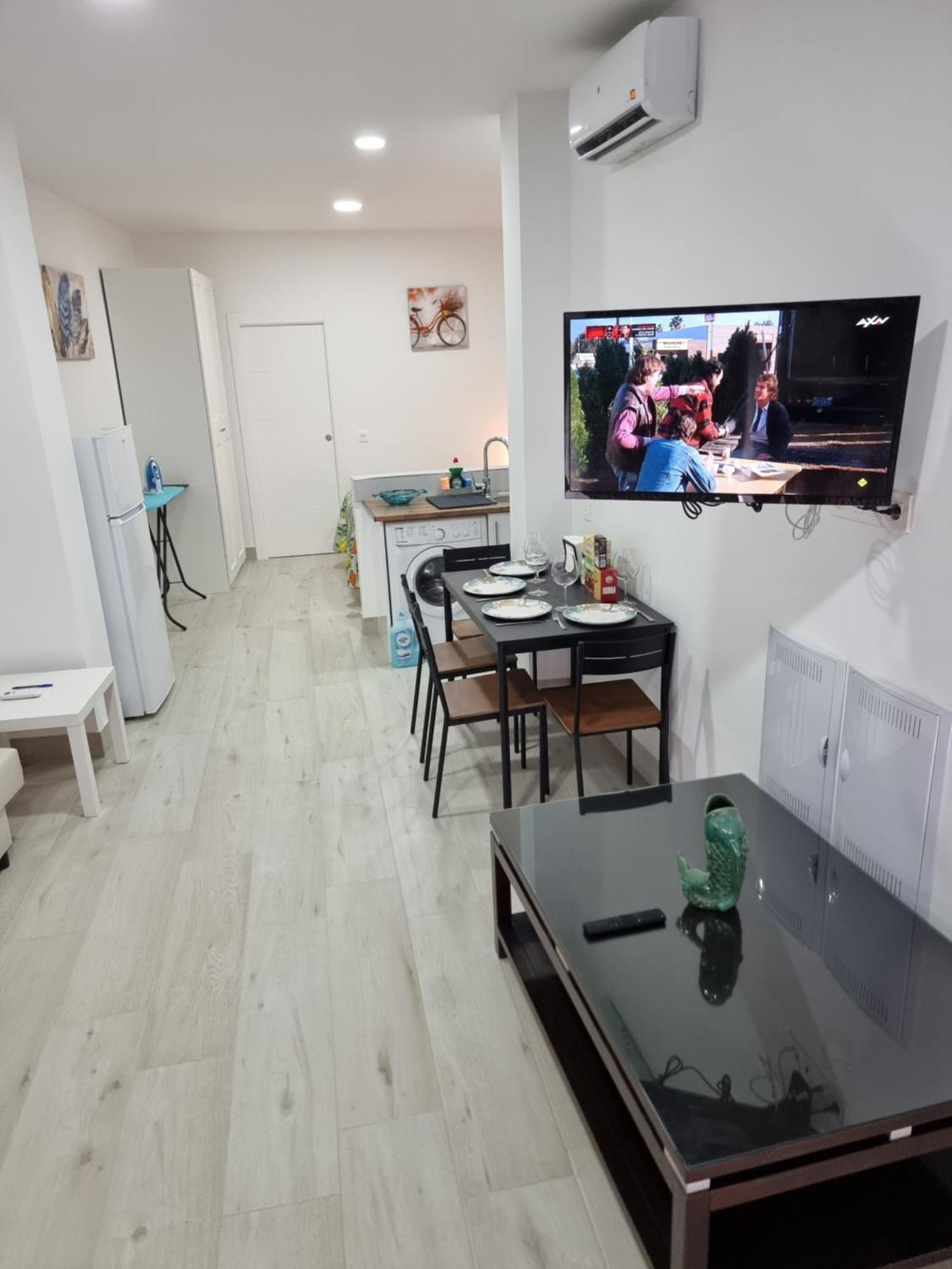 Apartamentos Zanca City Center Free Luggage Storage Malaga Ngoại thất bức ảnh