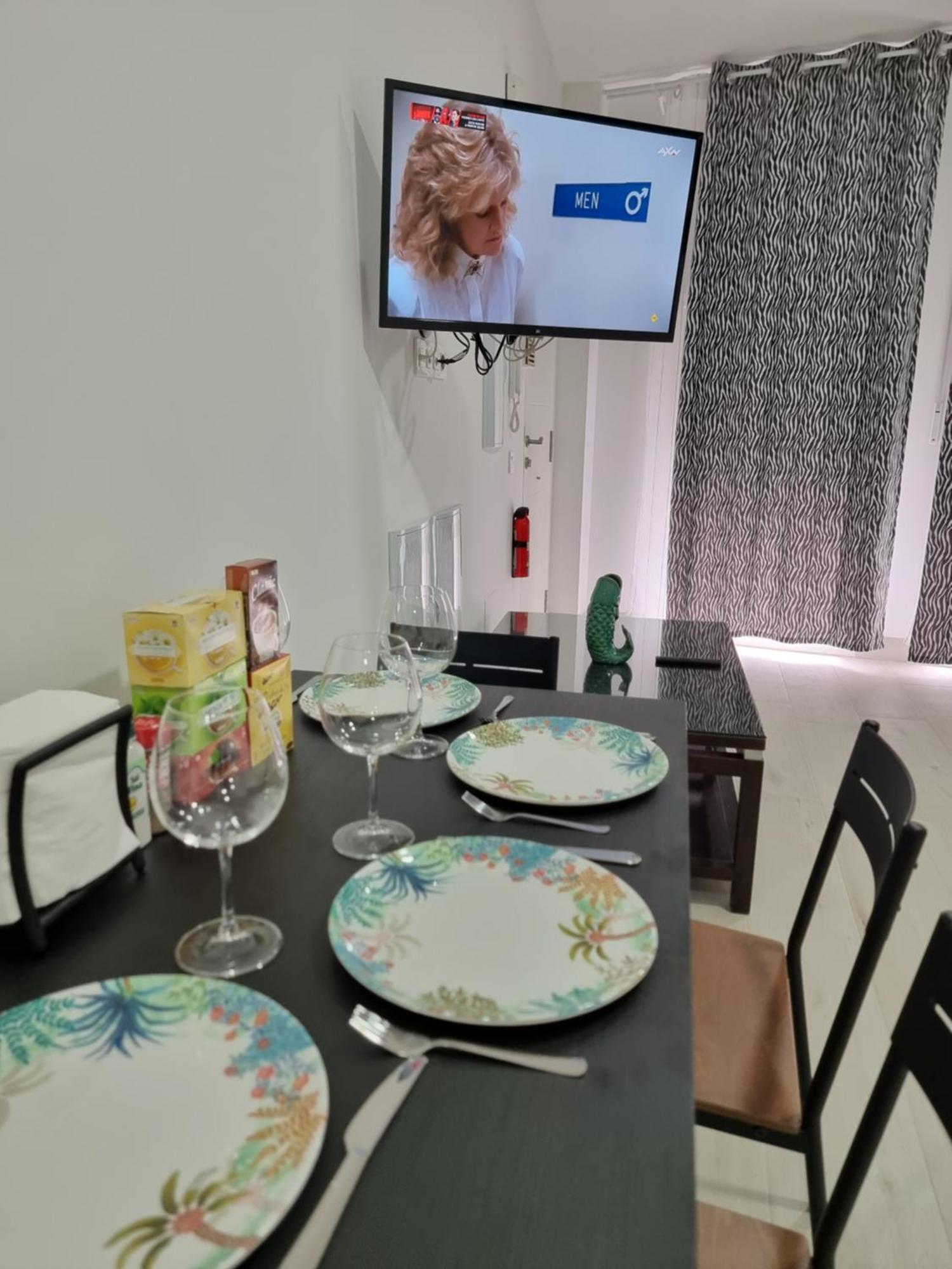 Apartamentos Zanca City Center Free Luggage Storage Malaga Ngoại thất bức ảnh
